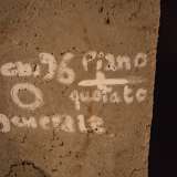 ...assieme a scritte risalenti sempre al periodo delle ricerche